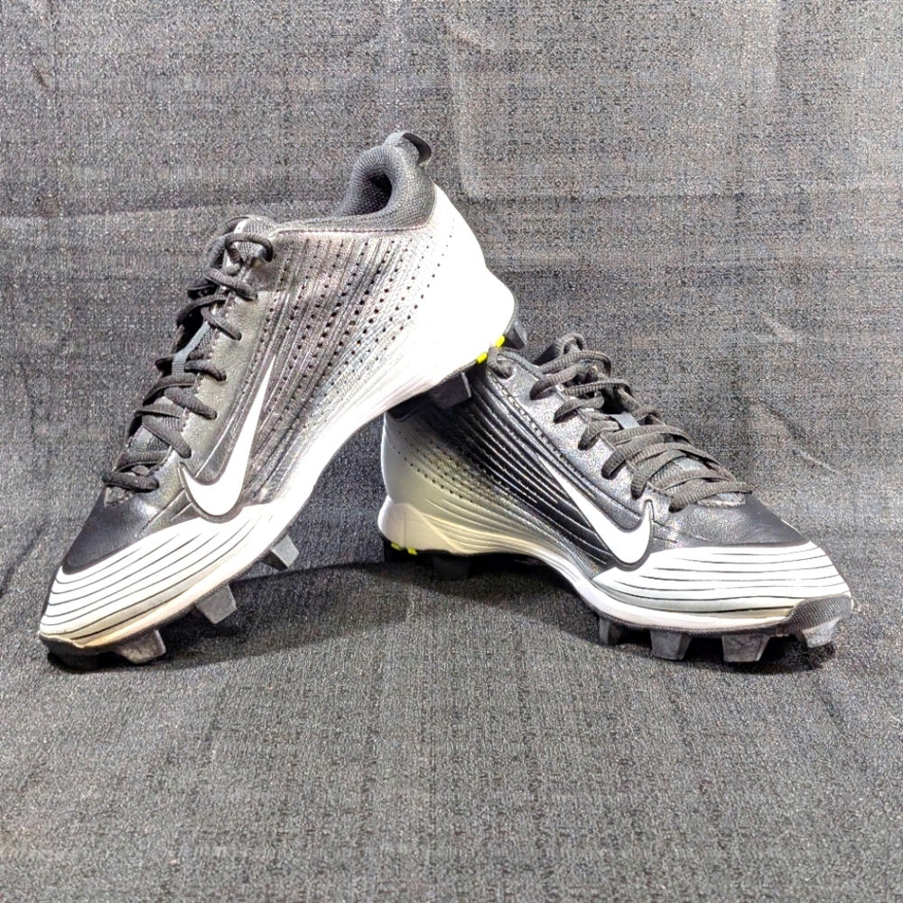 Men's Nike Vapor Low Baseball Cleats sz 9 684698-010